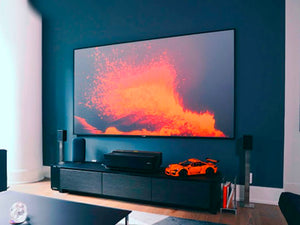  Televisions / Smart TVs 